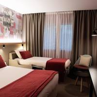 Superior Room with One Double and One Single Bed