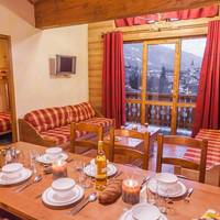 Four-Room Apartment (6 - 8 People)