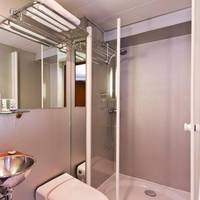 Suite with Hot Tub
