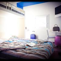 Triple Room with Shared Bathroom (3 Adults)