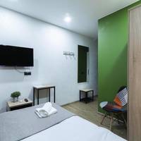Single Room with Private Bathroom