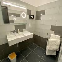 Double or Twin Room with Partial Sea View