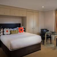 Studio Apartment (2 Adults)