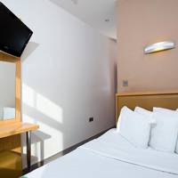 City Double Room (Bed Size 120 x 190cm)