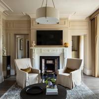 Fitzroy King Suite with Park View