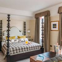 Signature Suite