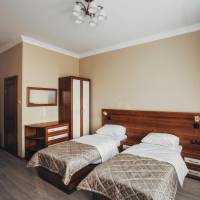 Twin Room with Bathroom