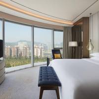 Executive King Room, Club lounge access, Guest room
