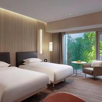 2 Twin Beds with Terrace