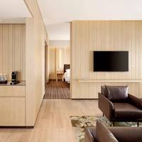 Regency Deluxe Suite King