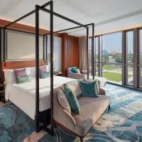 Mandarin Suite