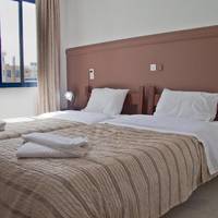 Economy Twin Room with City View