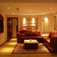 Deluxe Two Bedroom Park View Apartment