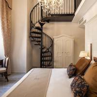 Deluxe Family Suite