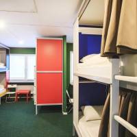 Bunk Bed in Mixed Dormitory Room