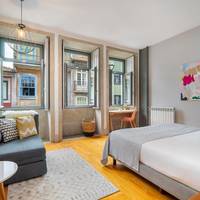 Deluxe Double or Twin Room with City View
