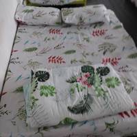 Bed in 10-Bed Mixed Dormitory Room