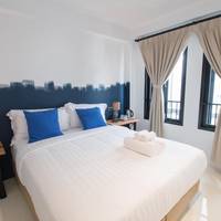 Standard Queen Room