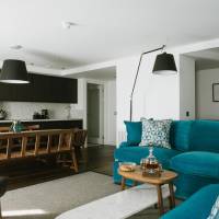 Deluxe One Bedroom Apartment with Bed Alcove