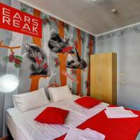 Small Double Room with Shared Bathroom
