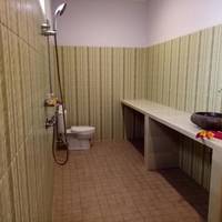 Deluxe Room (2 Adults + 1 Child)