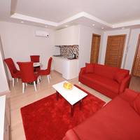 Deluxe Queen Suite