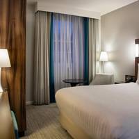 Guest room, Queen