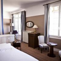 Suite with Sea View (4 Adults)