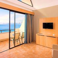 Family Room with Sea View