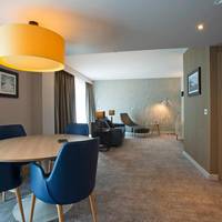 Superior Suite - Non-Smoking	