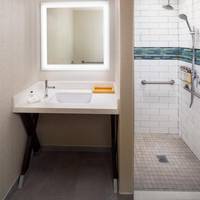 Wellness King room - Disability Access Hearing Accessible