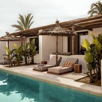 Junior Suite Swim Up