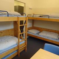Family Room (3 - 4 Adults)