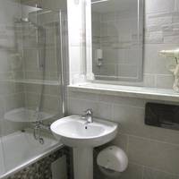 Room with 1 double bed