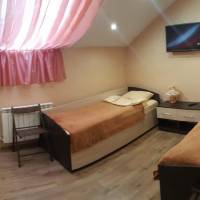 Economy Triple Room
