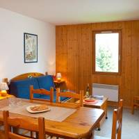 Two-Bedroom Chalet (6 Adults)