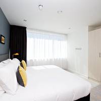 One-Bedroom Apartment - Sleeps 4