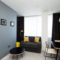 One-Bedroom Apartment - Sleeps 3