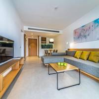 Select One-Bedroom Apartment