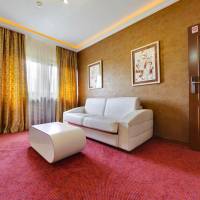 Comfort Family Room
