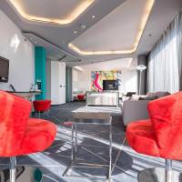 Junior King Suite
