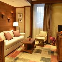 Premium Suite