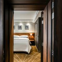 Superior Club Room, Signature Club Lounge lounge access