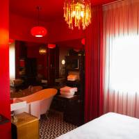 Foxy Deluxe Room