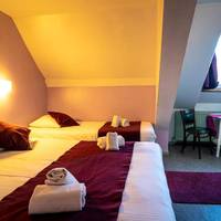 Triple Room with Bathroom