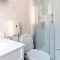 Twin Room with Bathroom