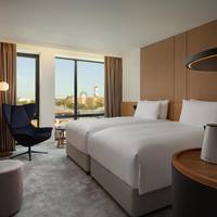 Deluxe Twin Room with City View