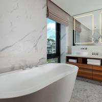 Suite with One Double Bed