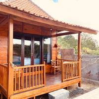 Deluxe Bungalow