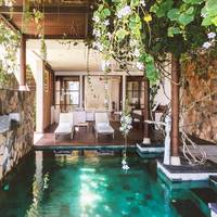 Delight One-Bedroom Villa with Private Pool and Garden
